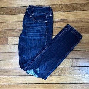 American Eagle outfitters ripped distressed button fly tomgirl jeans 0 regular